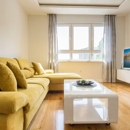 Apartment Tone